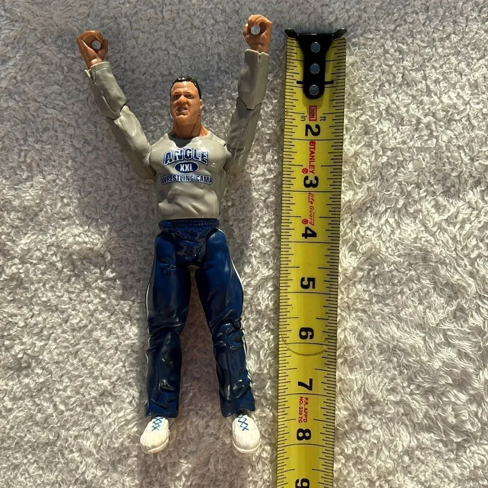 Wrestling‎ Figure WWE Kurt Angle Jakks 2000 WWF Titan Tron Tracksuit It's True